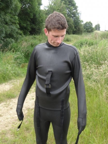 Neoprene straitjacket