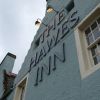 Hawes Inn