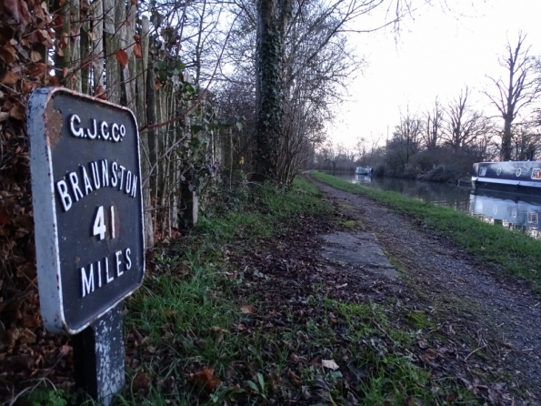 41 miles to Braunston