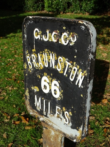 66 miles to Braunston