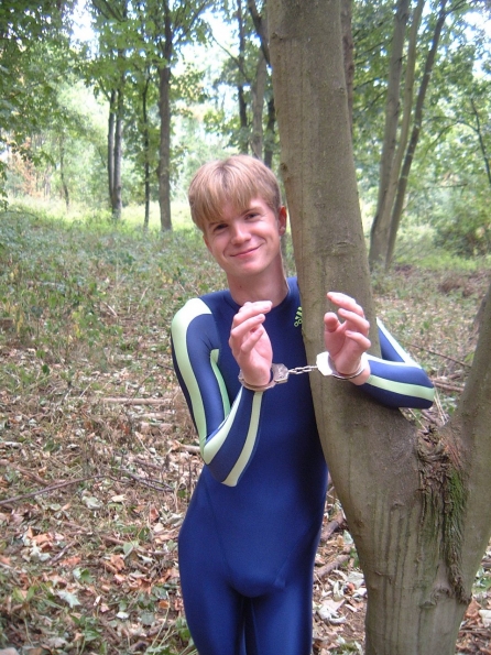adidas full body suit