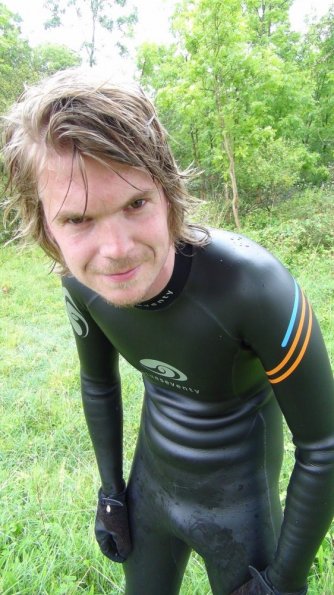 Wetsuit cycling