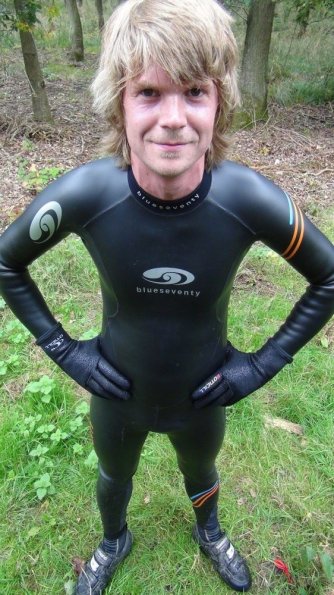 Wetsuit cycling