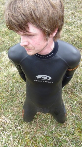 Wetsuit cycling