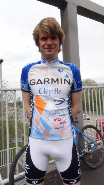 Pearl Izumi Team Garmin-Chipotle team kit