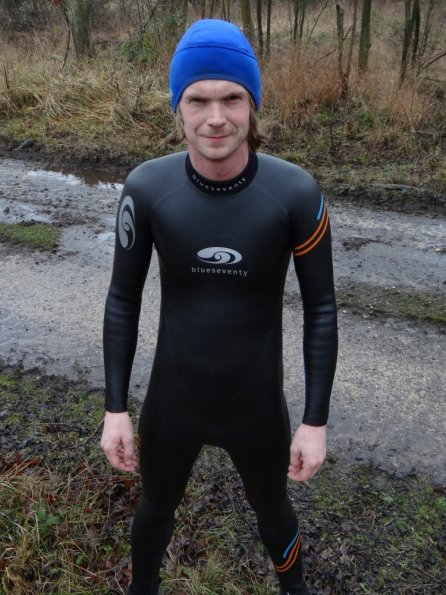 Wetsuit cycling