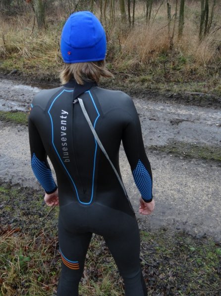 Wetsuit cycling