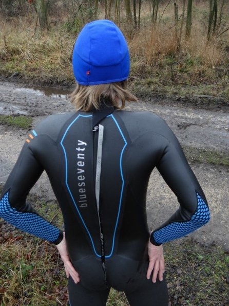 Wetsuit cycling