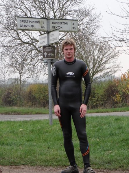 Wetsuit cycling