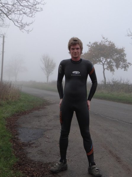 Wetsuit cycling