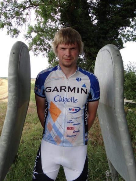 Pearl Izumi Team Garmin-Chipotle team kit