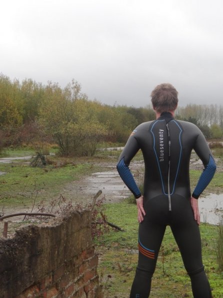 Wetsuit cycling