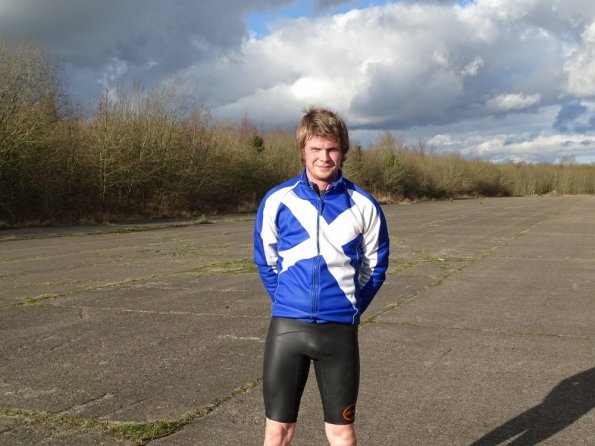 Wetsuit cycling