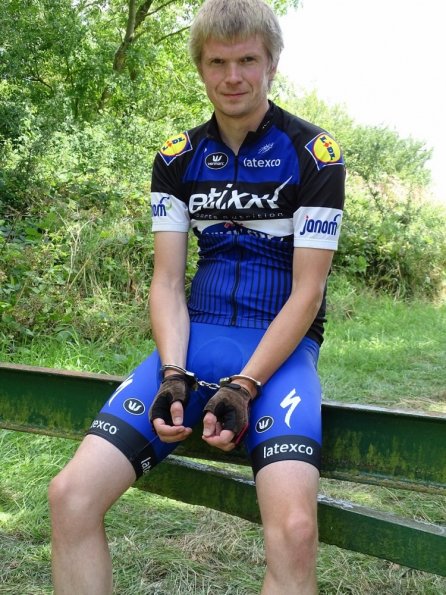Lycra + handcuffs!