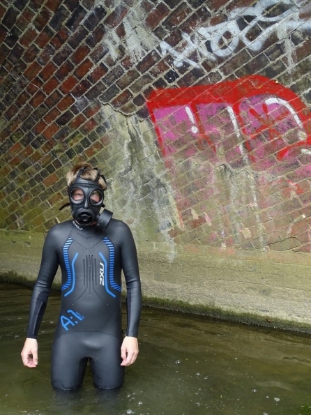 S10 gas mask + 2XU A:1 Active wetsuit