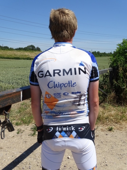 Pearl Izumi Team Garmin-Chipotle team kit