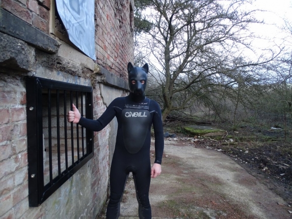 O’Neill 5/4 Mutant wetsuit + pup hood