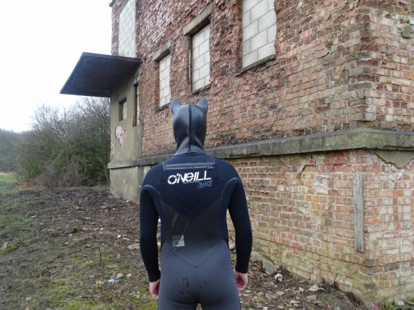 O’Neill 5/4 Mutant wetsuit + pup hood