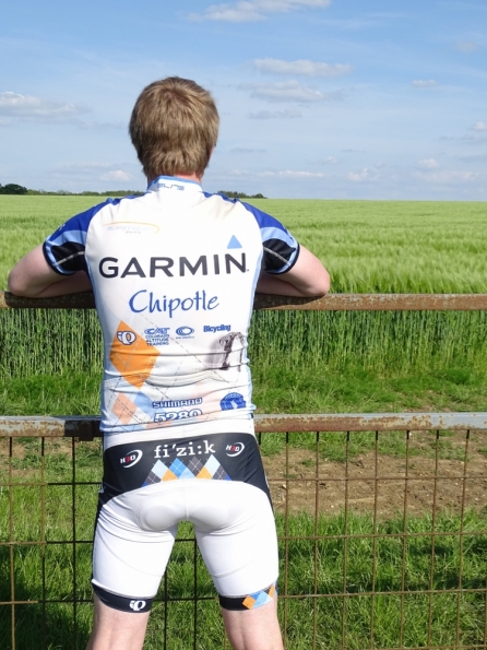 Pearl Izumi Team Garmin-Chipotle team kit