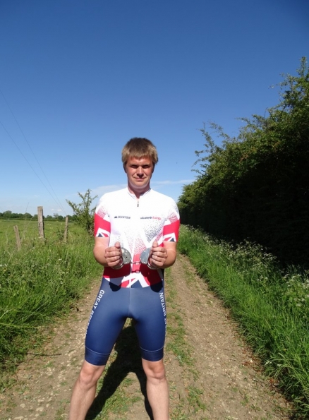 Hunter inline skinsuit Team Britain 2018 + Clejuso handcuffs