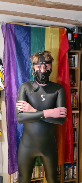 Synergy Triathlon 3/2mm wetsuit and Fetters Padded Leather Muzzle
