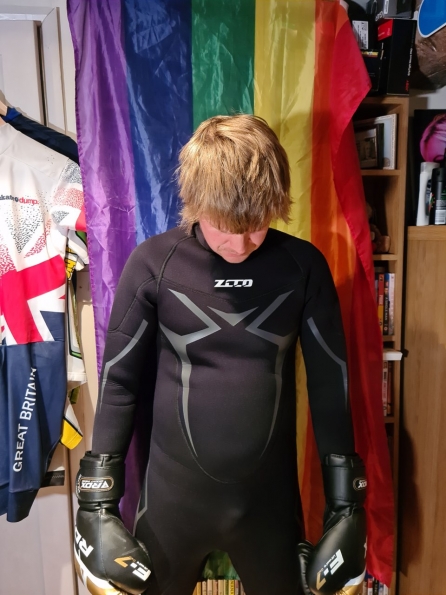 ZCCO wetsuit + RDX Boxing Gloves