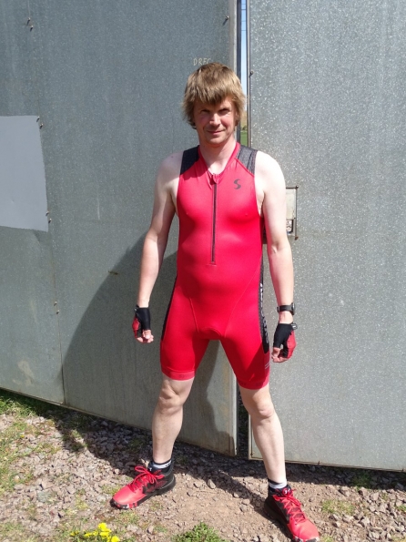 Synergy Red Trisuit