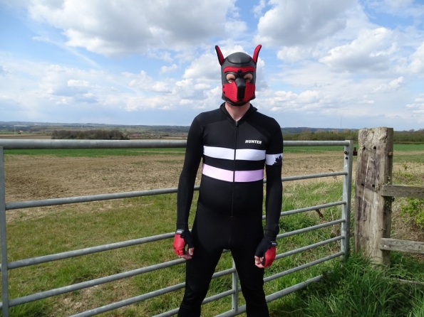 Hunter Speedsuit RTR lycra met cap Retro PINK