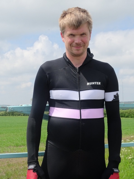 Hunter Speedsuit RTR lycra met cap Retro PINK