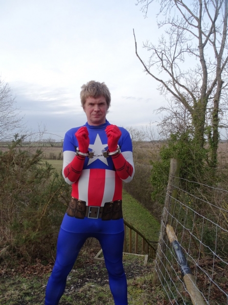 Captain America Morphsuit + Clejuso handcuffs