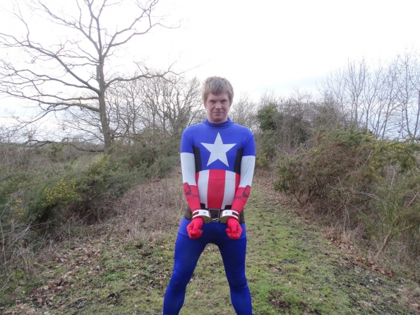 Captain America Morphsuit + Clejuso handcuffs