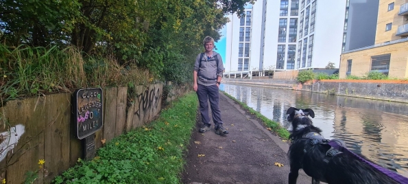 Walking along the Leicester Line - Grand Union Canal