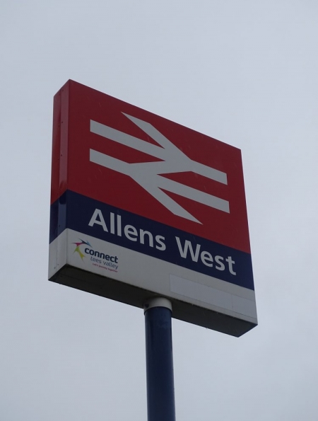 Allens West railway station