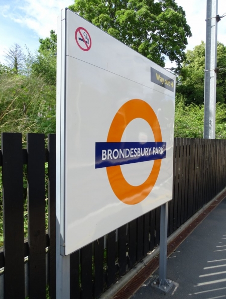 Brondesbury park railway station