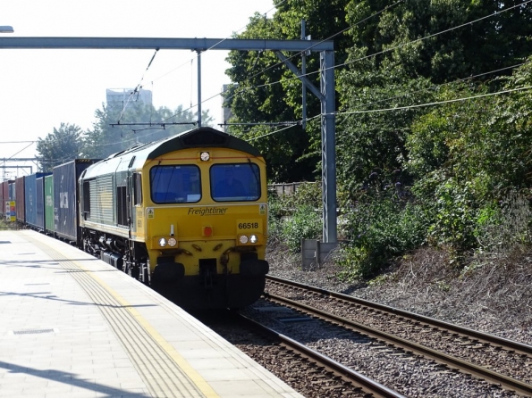 Caledonian Road & Barnsbury railway station