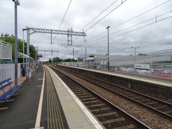 Camelon railway station