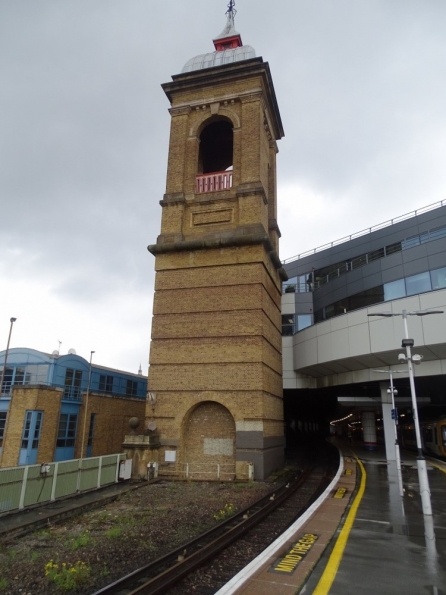 Cannon Street railway station