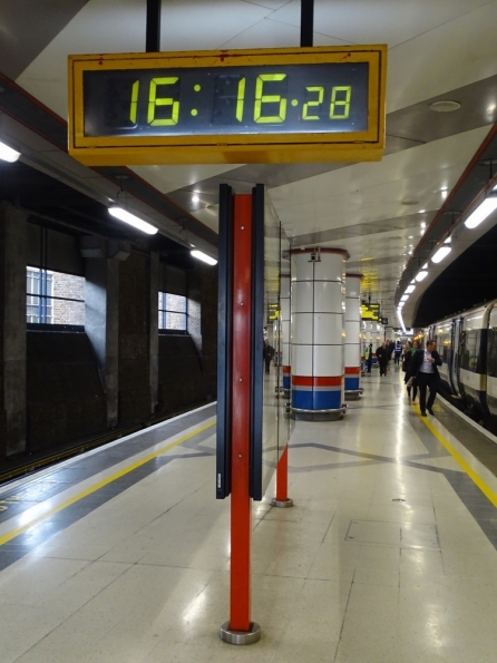 Cannon Street railway station