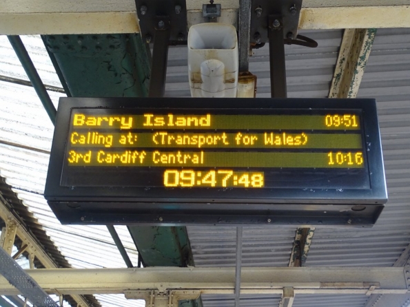 Cardiff Queen Street railway station
