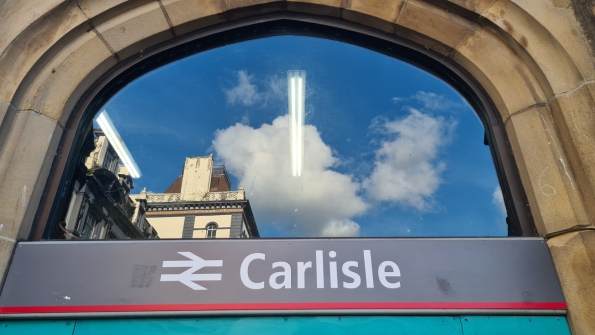 Carlisle railway station
