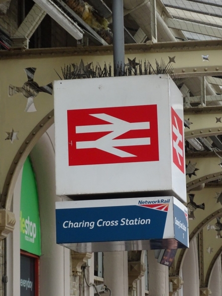 Charing Cross railway station