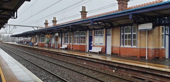 Dumbarton Central railway station