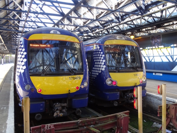 Dundee railway station