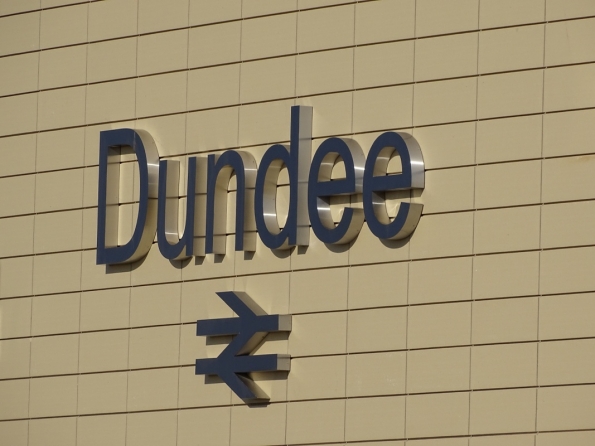 Dundee railway station