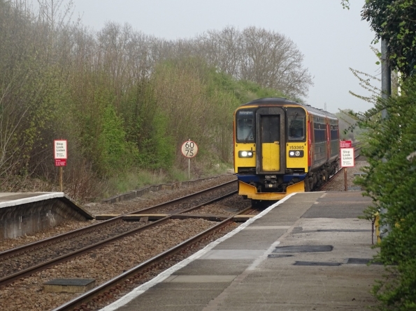 Class 153 at Elton and Orston railway station