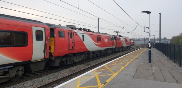 LNER Class 91 double-header