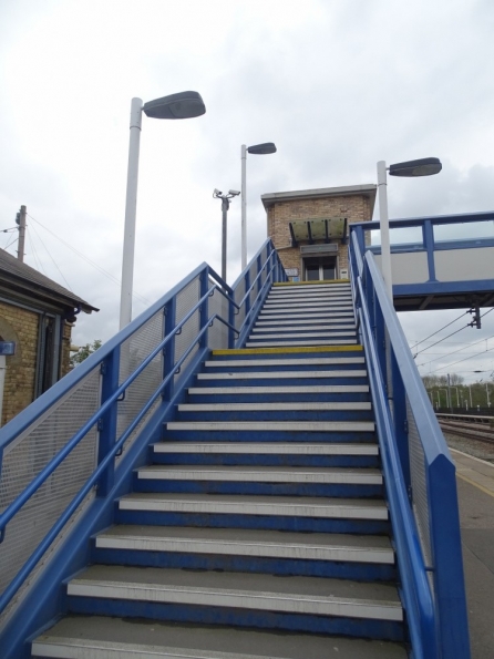 Huntingdon railway station