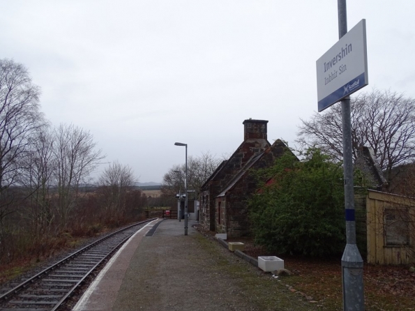 Invershin railway station