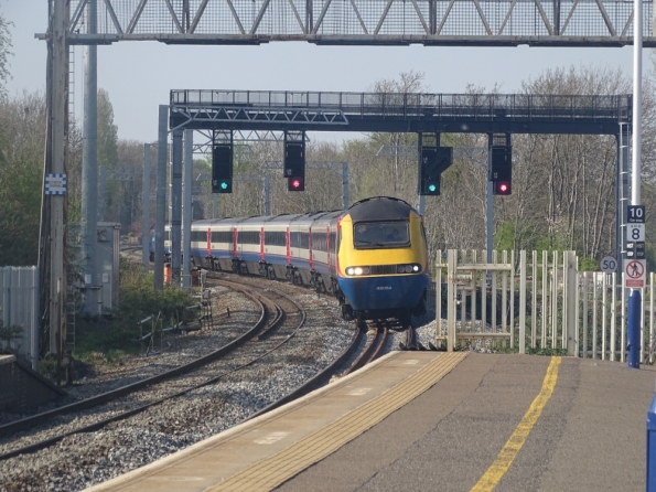 Kettering railway station