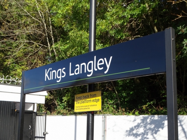 Kings Langley railway station